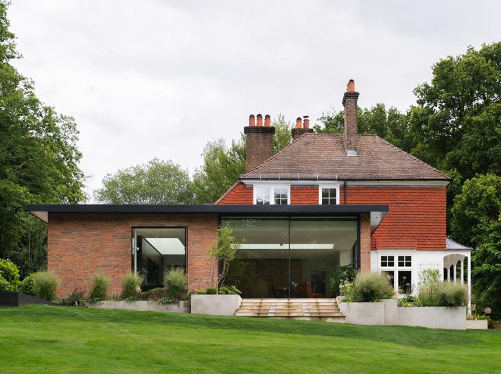 <img src="WEBSITE - (468)_002.jpg" alt="PLANSTUDIO - award winning, RIBA chartered east London architect"/>